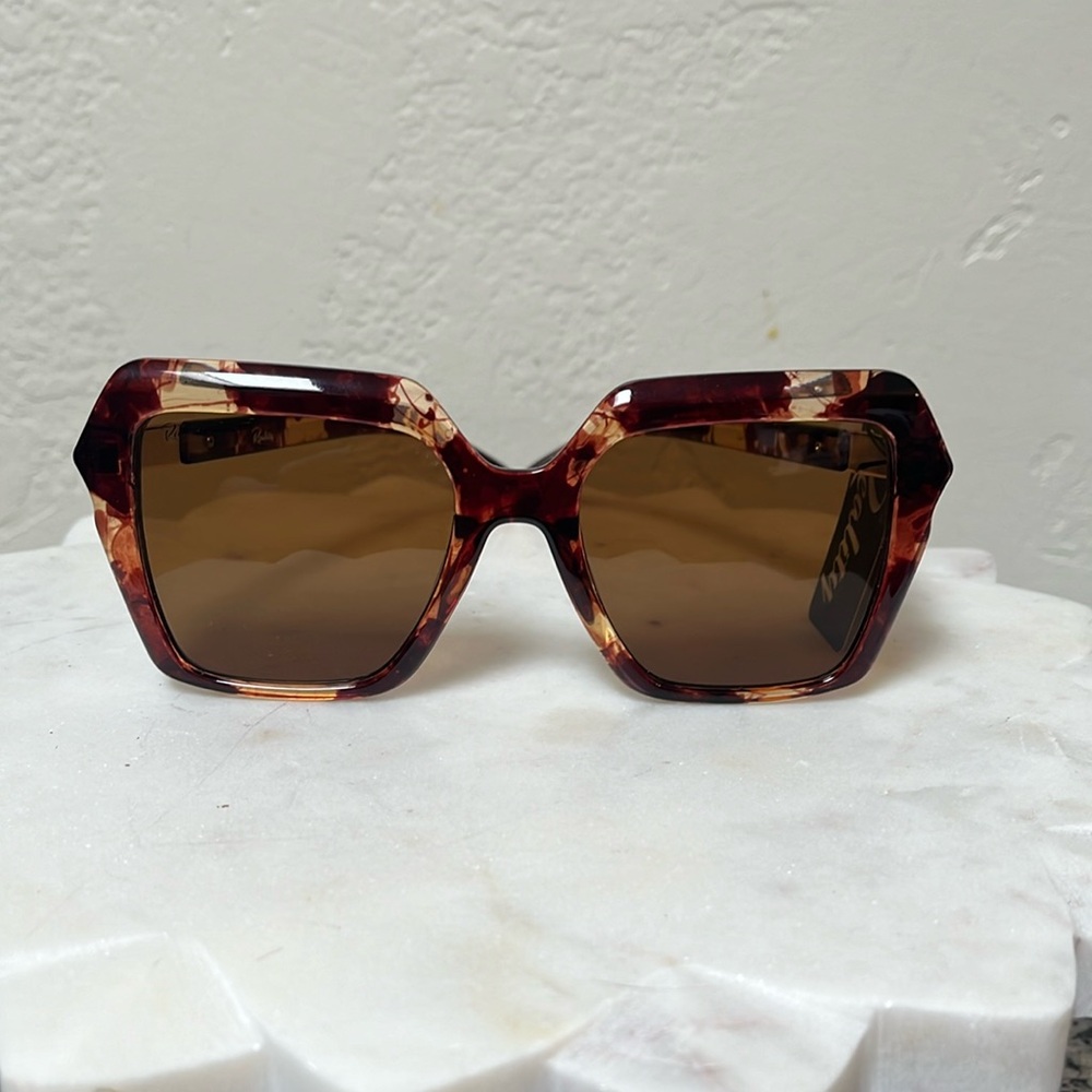 NWT Danceteria Reality Sun Glasses